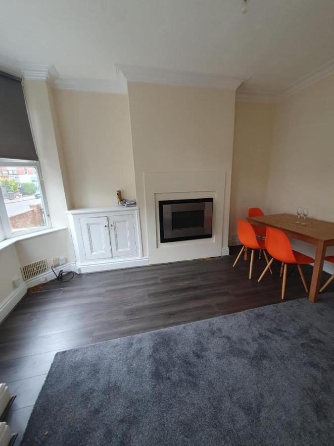 2 Bedroom House - Hopefield Road Leicester Exterior foto